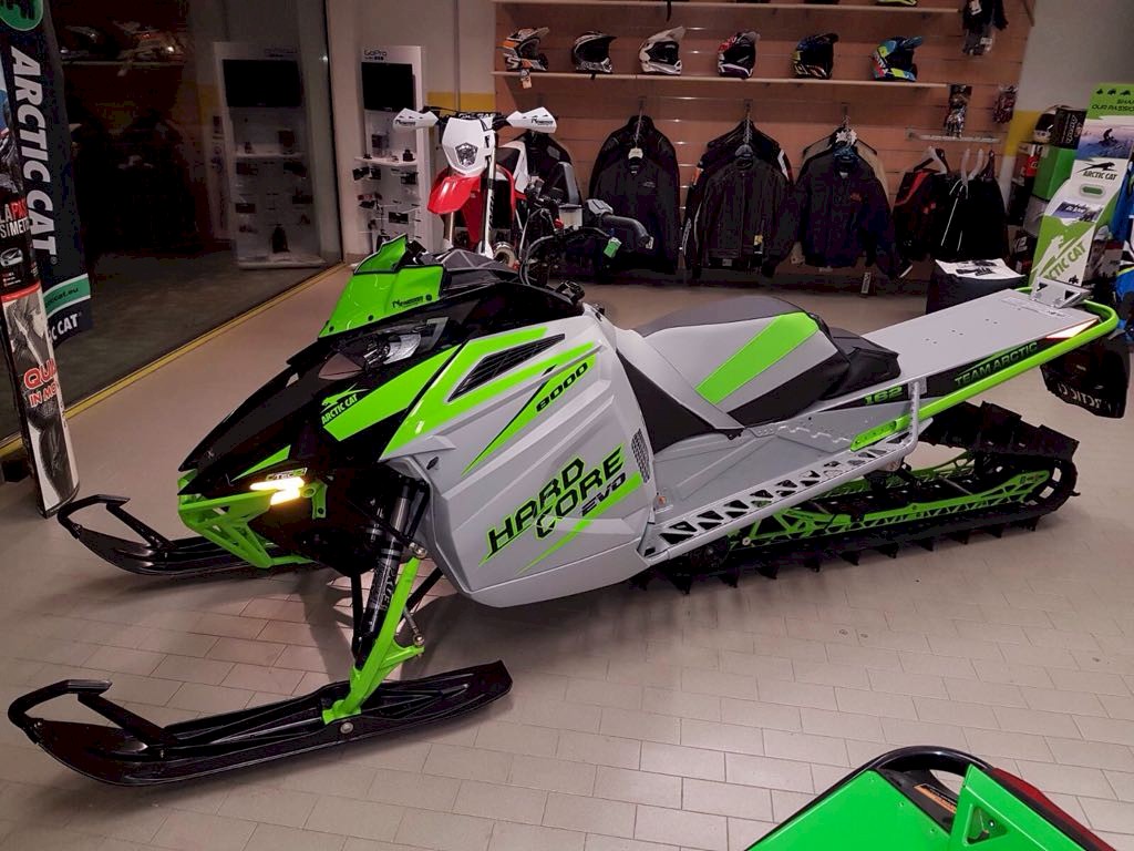 arctic cat M8000 162" hardcore evo 2018  