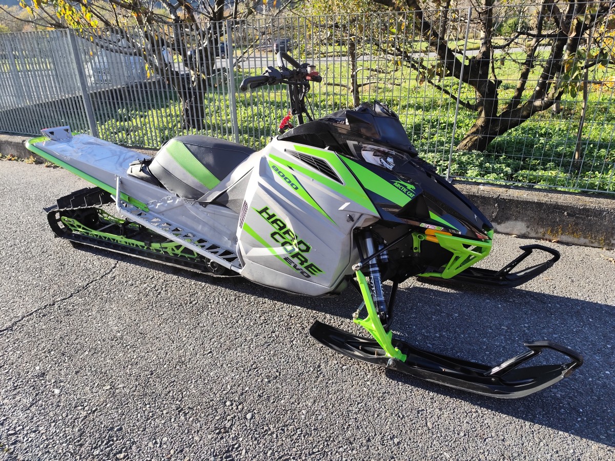 ARCTIC CAT M8000 HARDCORE EVO 153" 