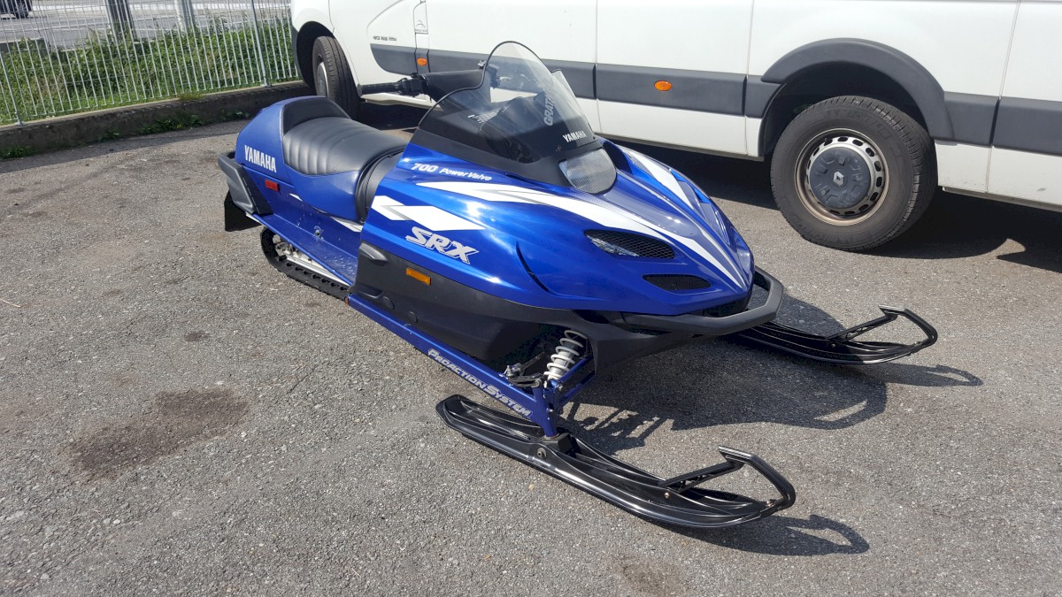 MOTOSLITTA YAMAHA SRX 700