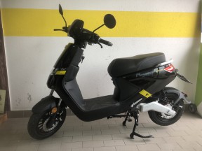 Scooter Motron Voltz 